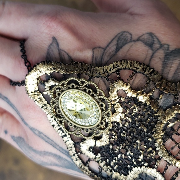 Black Gold Lace Jewel Net Mesh Arm Cuff Jewelry - Picture 2 of 9